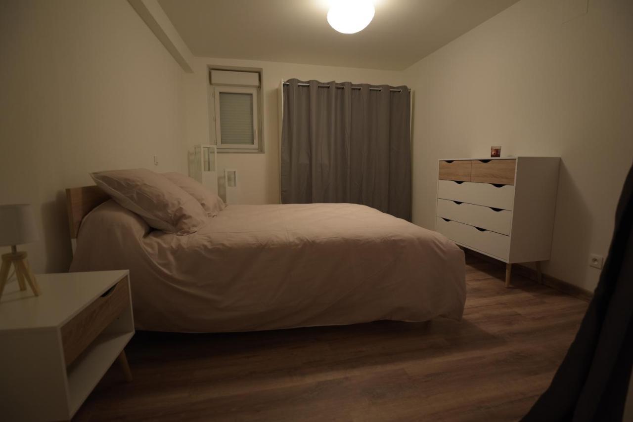 Cosy Appartement Hyper Centre Ville Avec Cour + Patio Осер Экстерьер фото