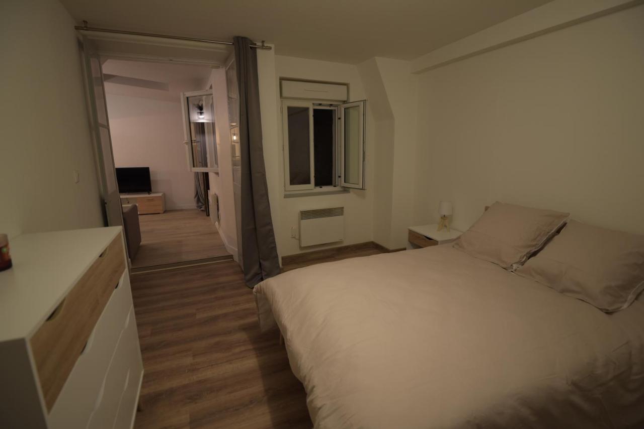 Cosy Appartement Hyper Centre Ville Avec Cour + Patio Осер Экстерьер фото